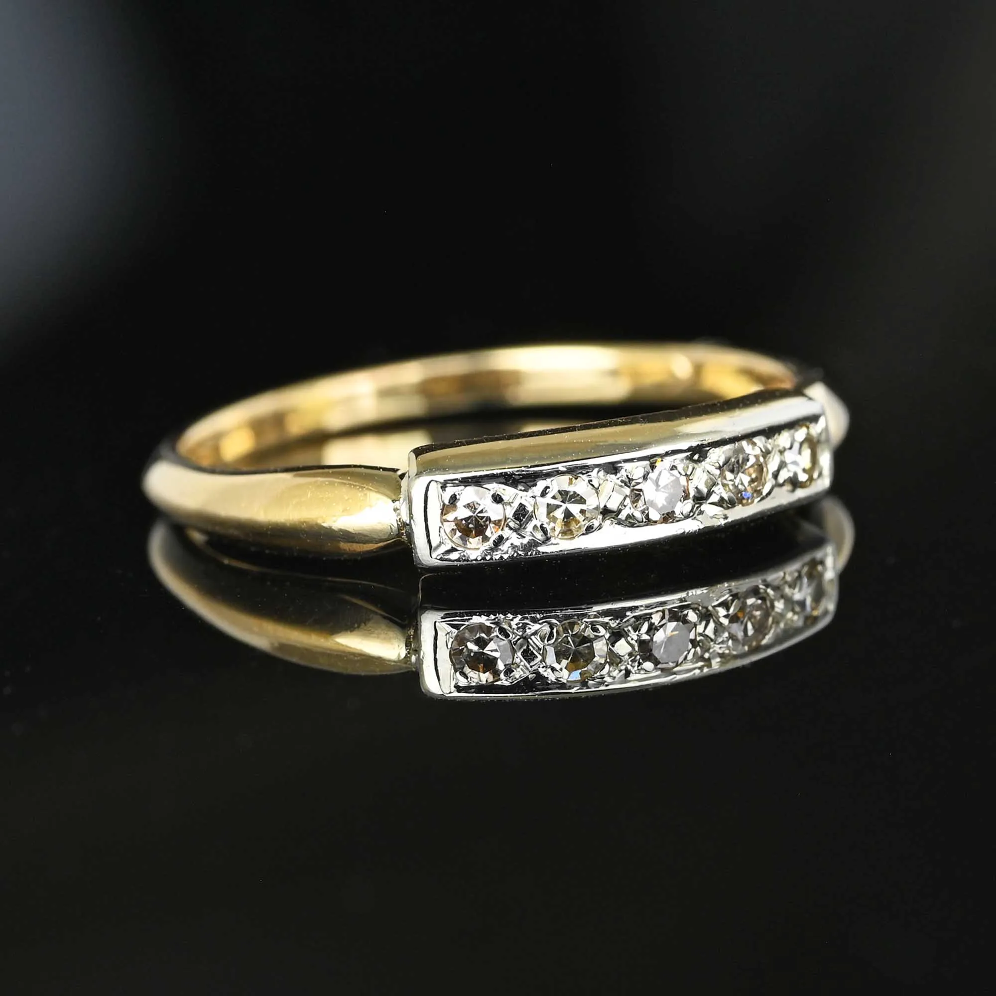 14K Gold Knife Edge Band Five Stone Diamond Ring