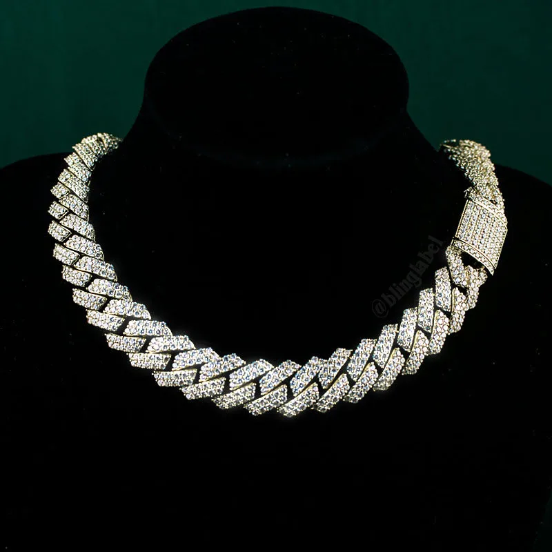 15mm Straight Edge Diamond Iced Cuban Link Chain in Gold