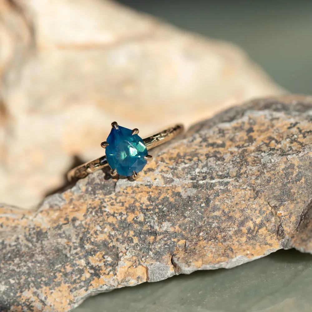 1.71ct Teal Modern Pear Sapphire Low Profile 6 Prong Evergreen Solitaire in 14k Yellow Gold