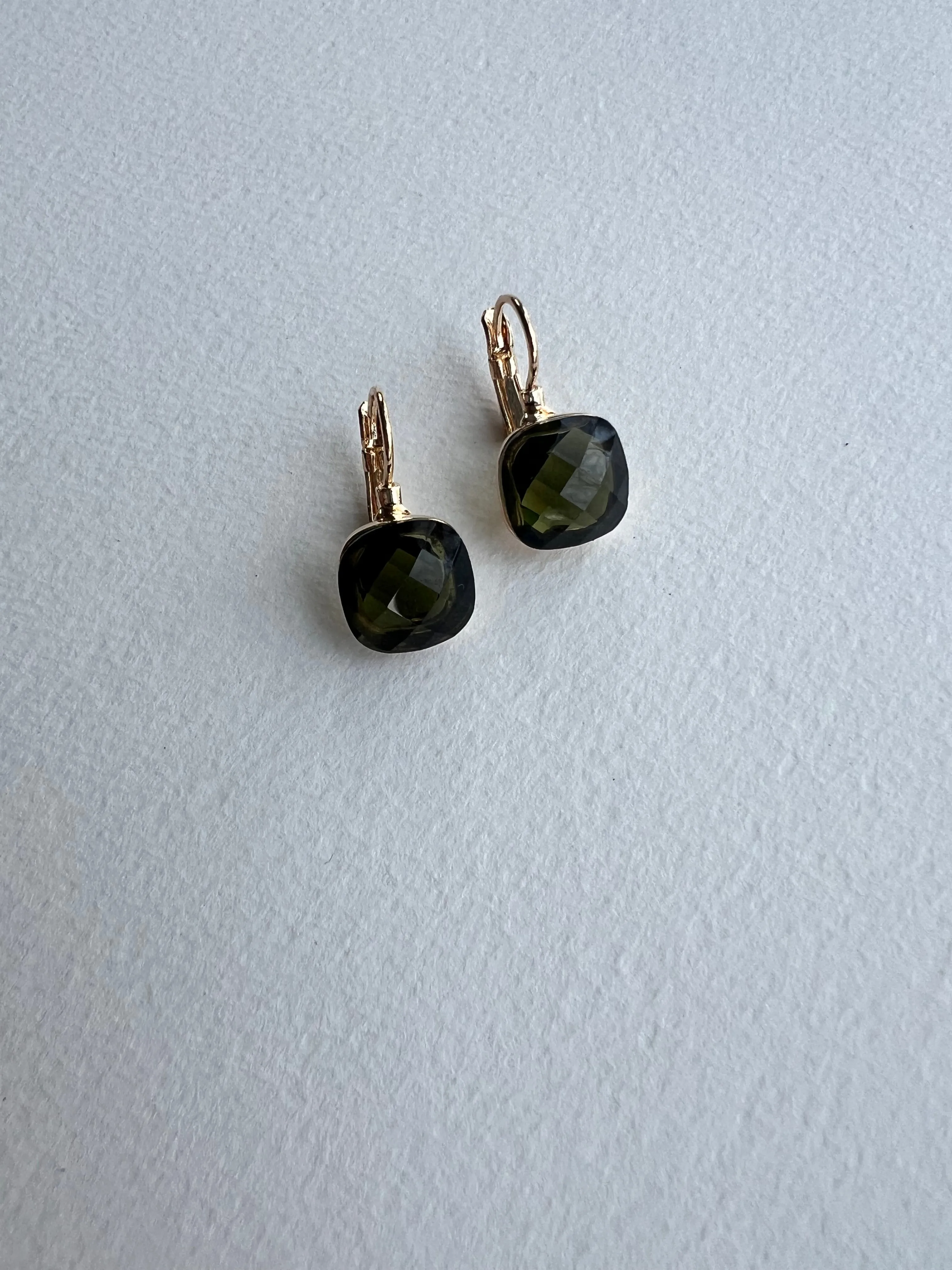 Choker Cut Earrings | Olive