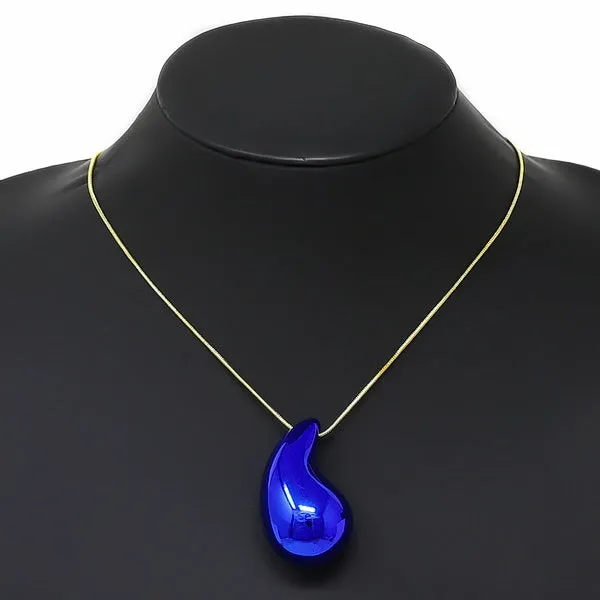 Chunky Teardrop Pendant Short Chain Necklace