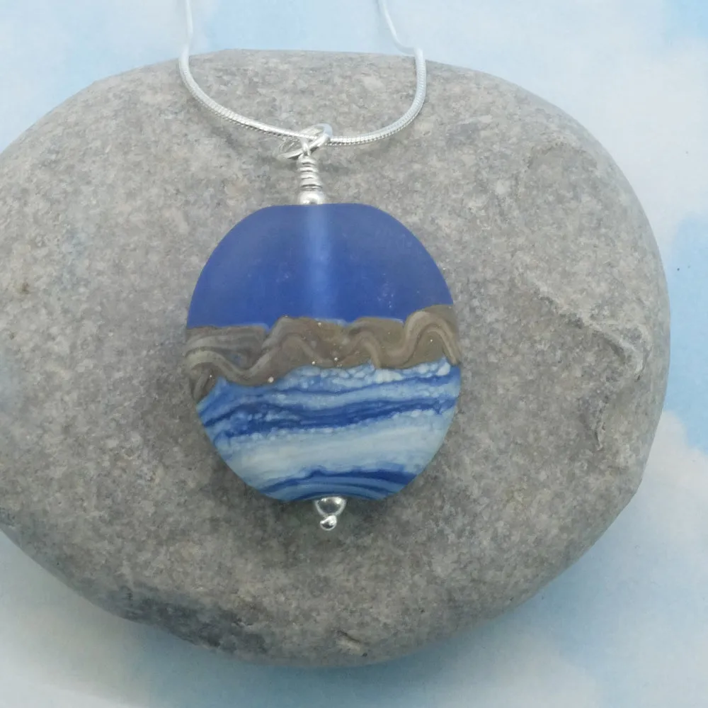 Dusky Shores Pendant