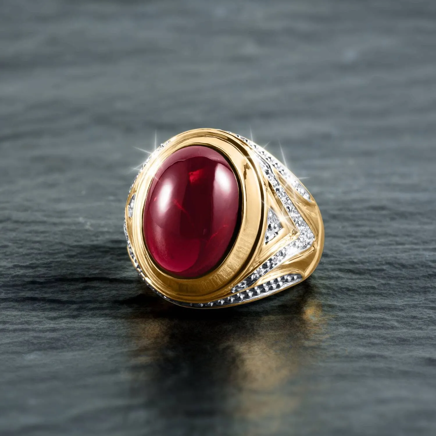 Explorer Garnet Men's Ring