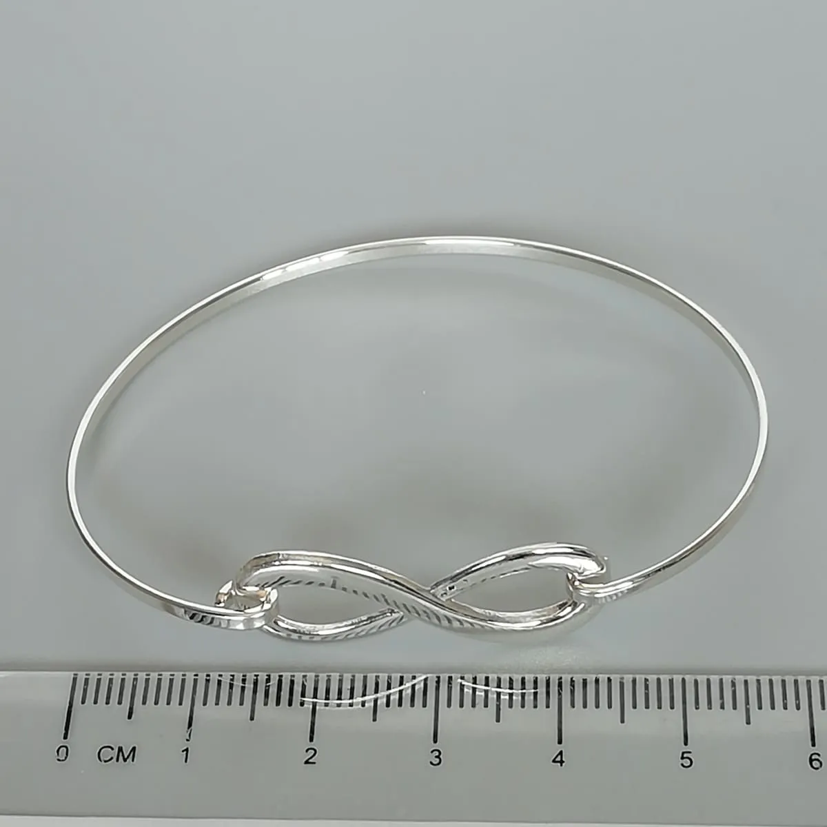 Infinity bangle | Sterling silver bangle | Cuff bracelet | Silver infinity | B14