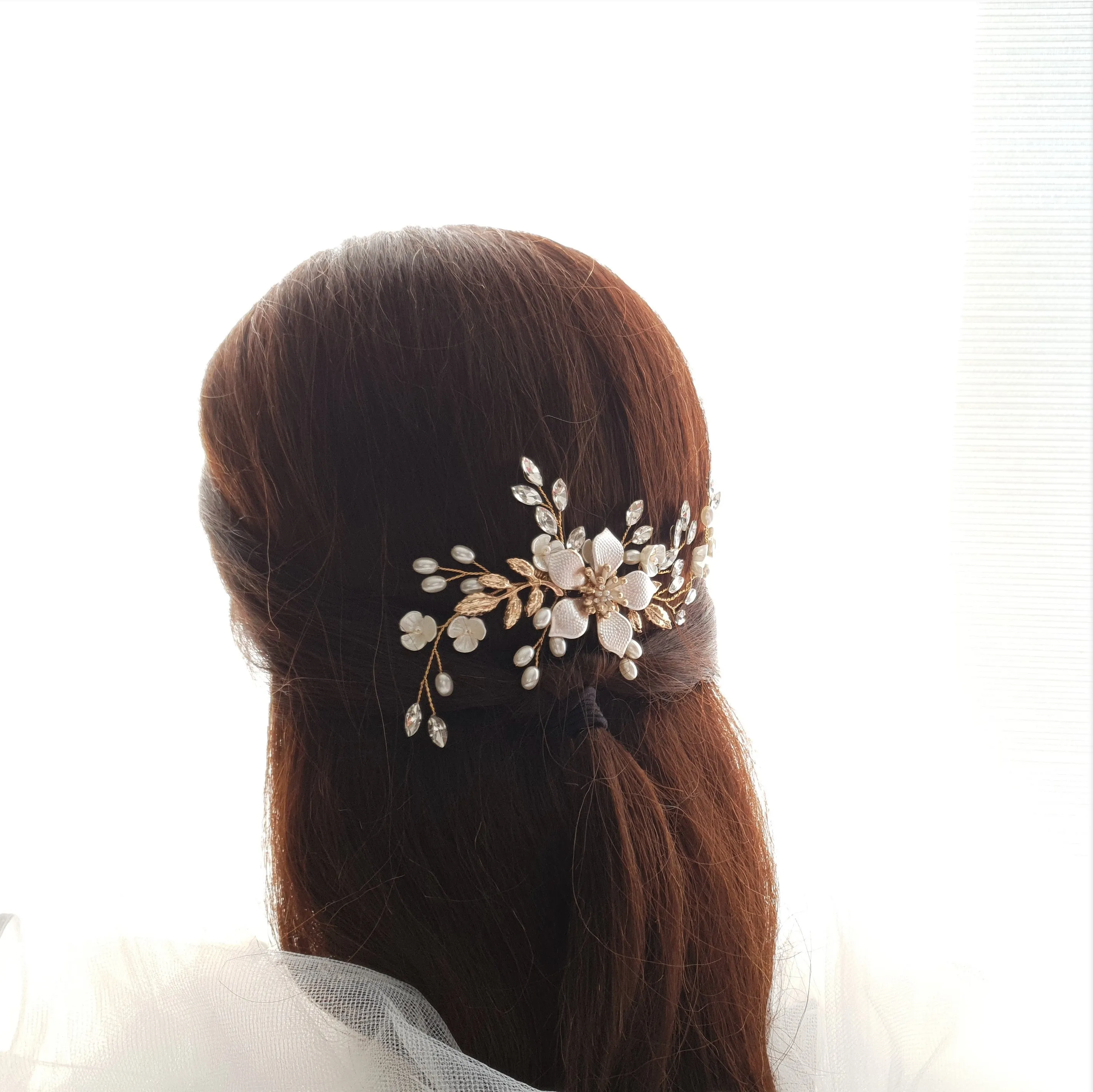 Jeweled Gold Hair Comb for Weddings -Freya