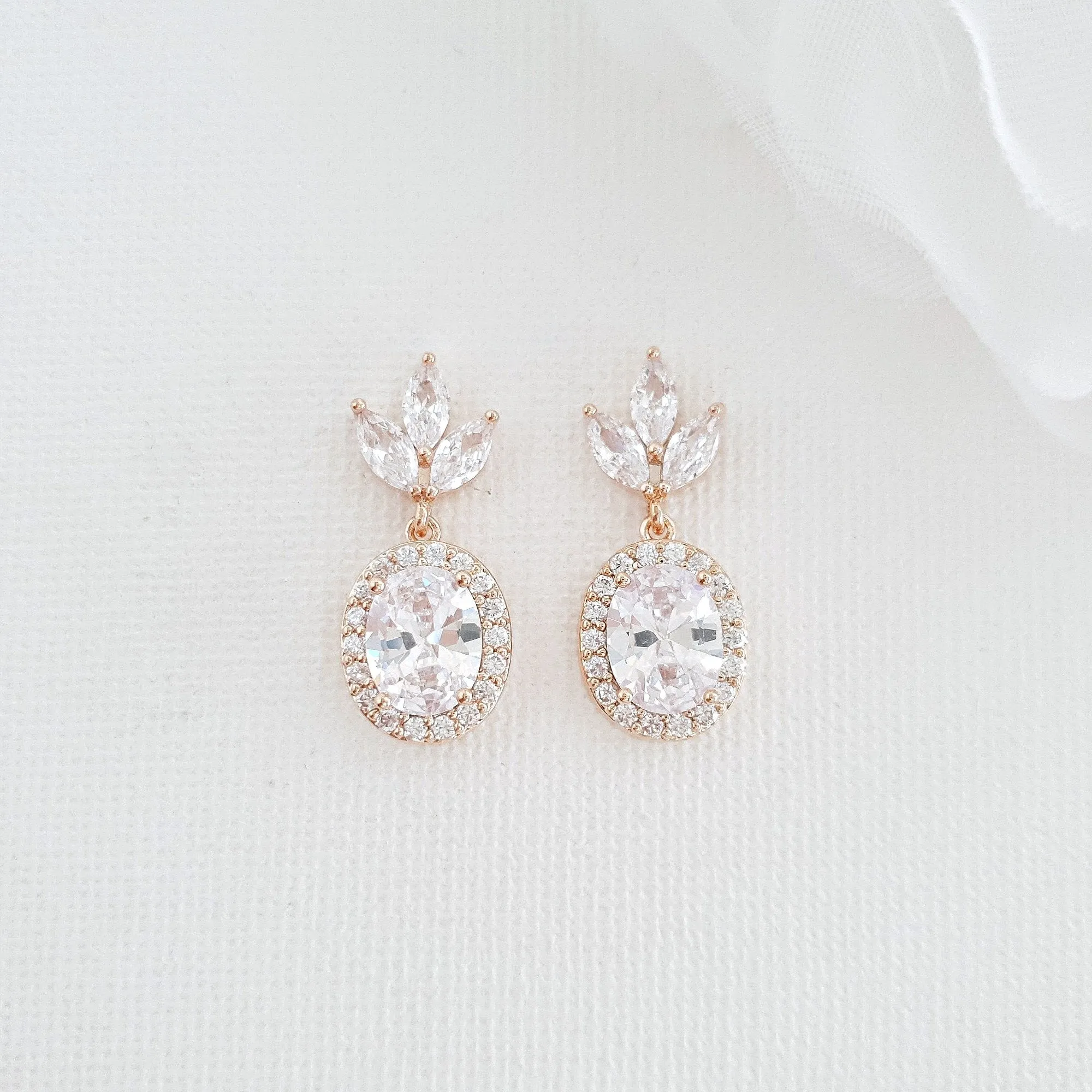 Small Wedding Earrings in Gold- Emily