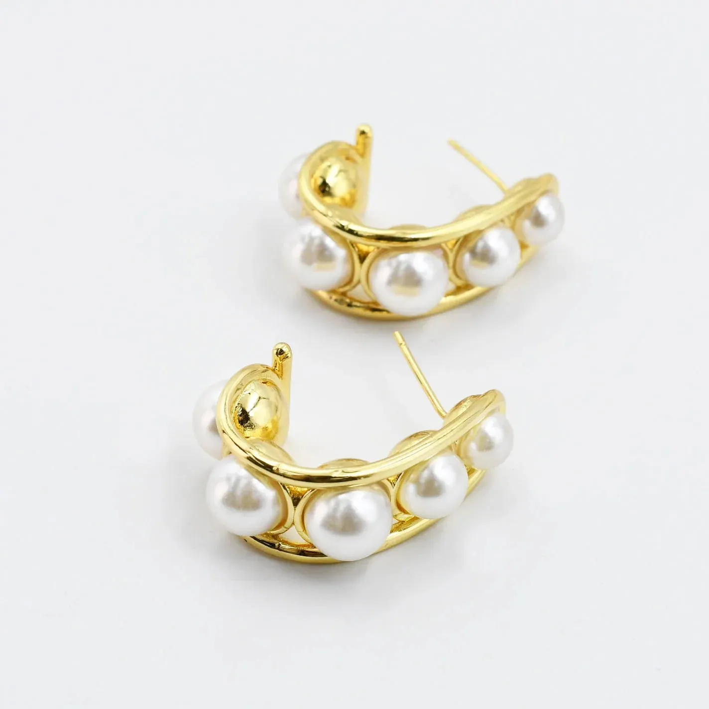 Treasure Jewels - Glam Pearl Hoop - PREORDER