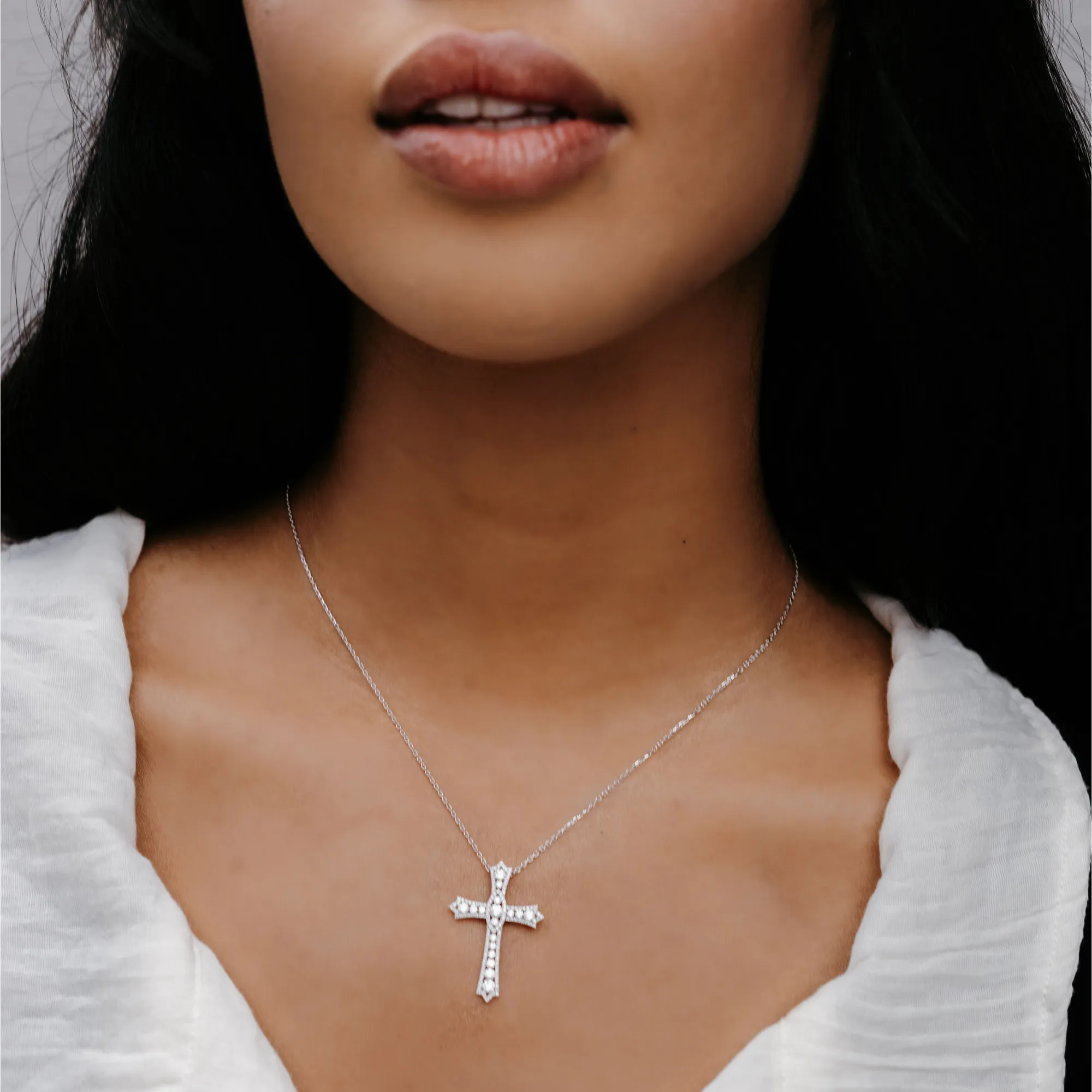 Vintage Style Cross Pendant