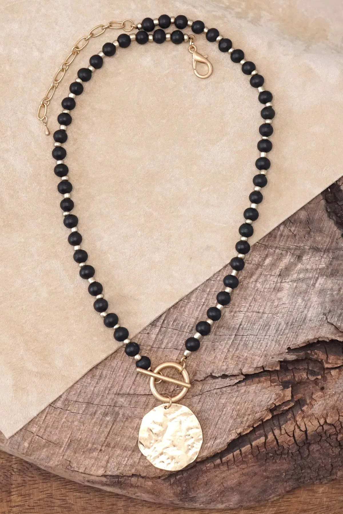 Wooden Beads Short Coin Toggle Necklace in Black and Gold